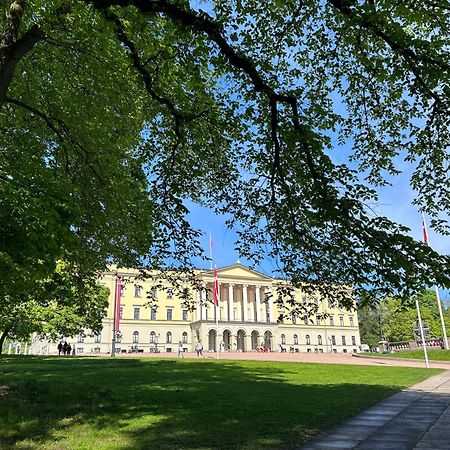 National Theater Dormitory Mixed Hostel Oslo Exterior photo